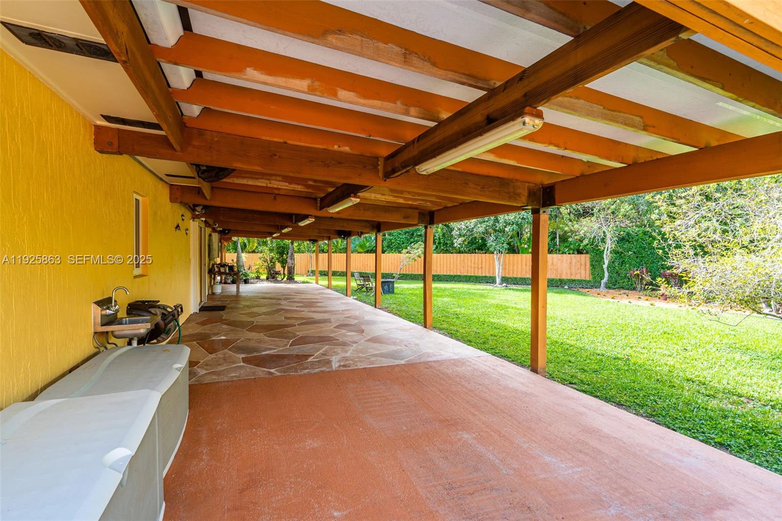 PINE SHORE SEC TWO - Residential