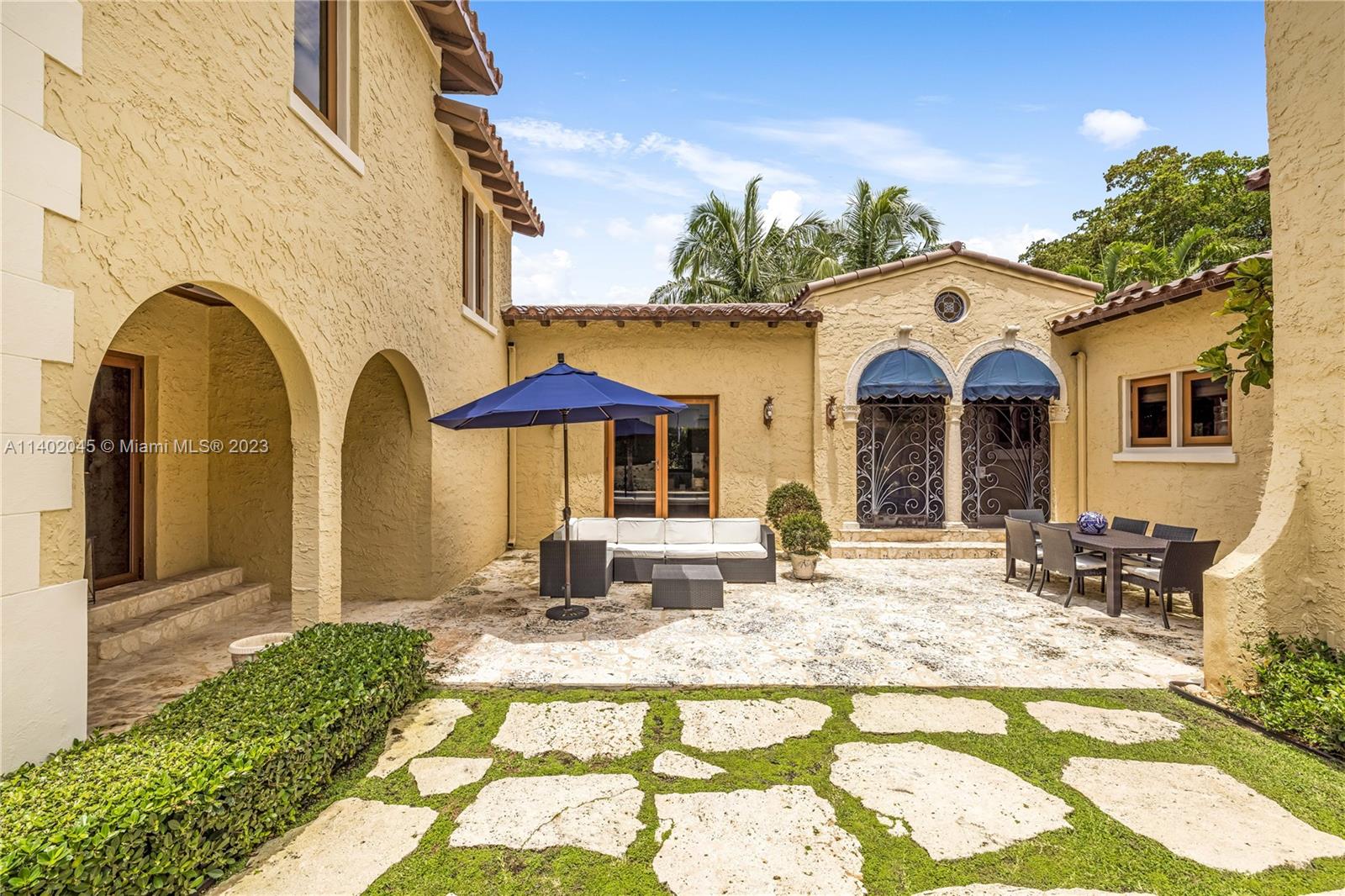 CORAL GABLES SEC E - Residential