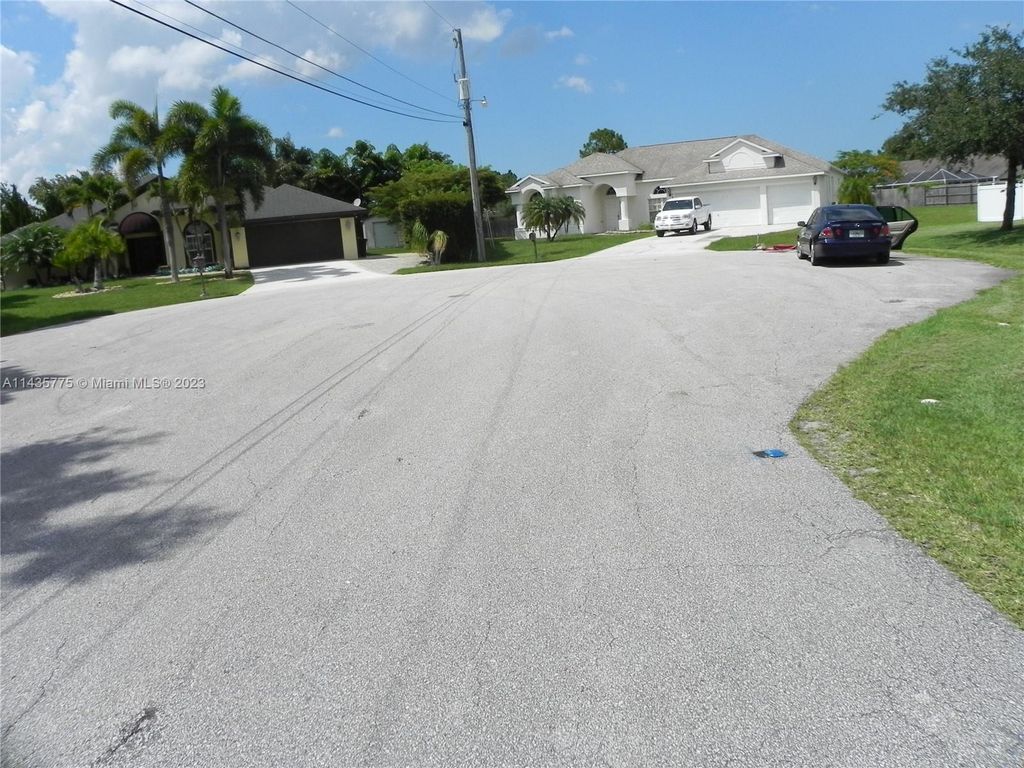 Photo of 5832 Cibo Ct, Port Saint Lucie, FL 34986 (MLS # A11435775)