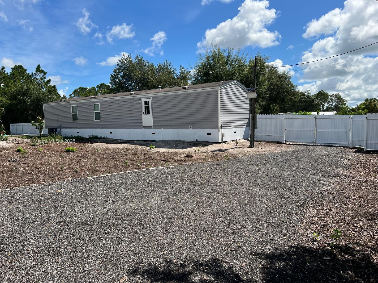 Montura Ranch - Residential