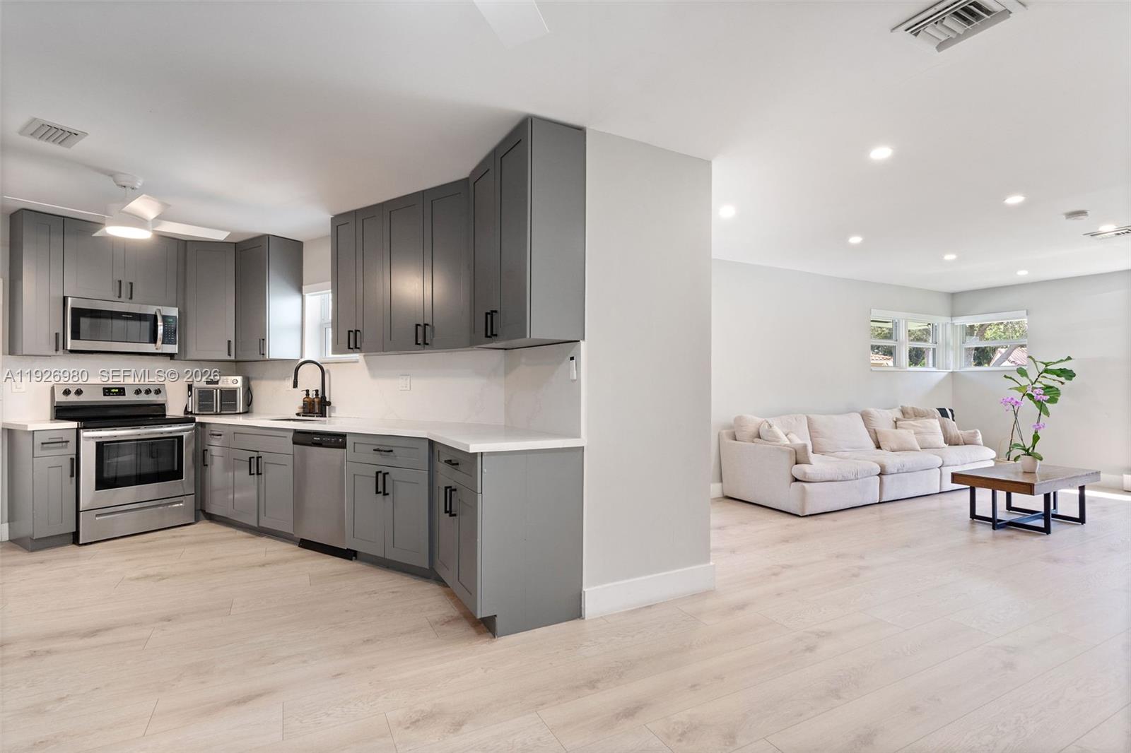 MIAMI SHORES ESTATES - Residential