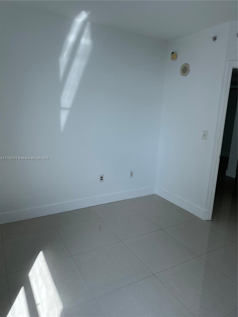 THE WAVERLY AT SURFSIDE B - Residential Lease