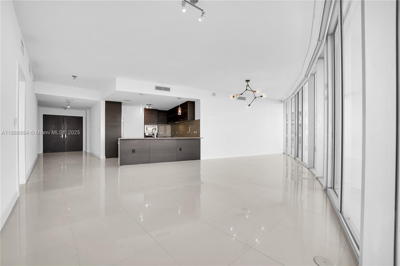 900 BISCAYNE BAY CONDO - Residential Lease