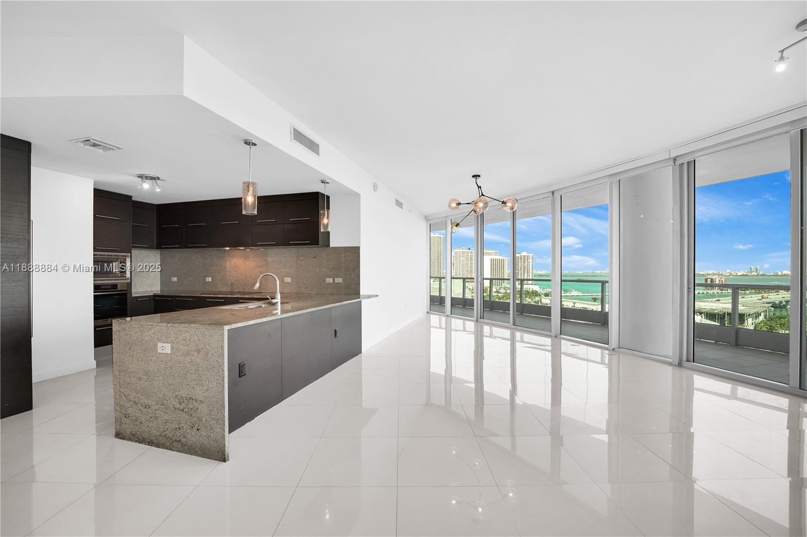 900 BISCAYNE BAY CONDO - Residential Lease