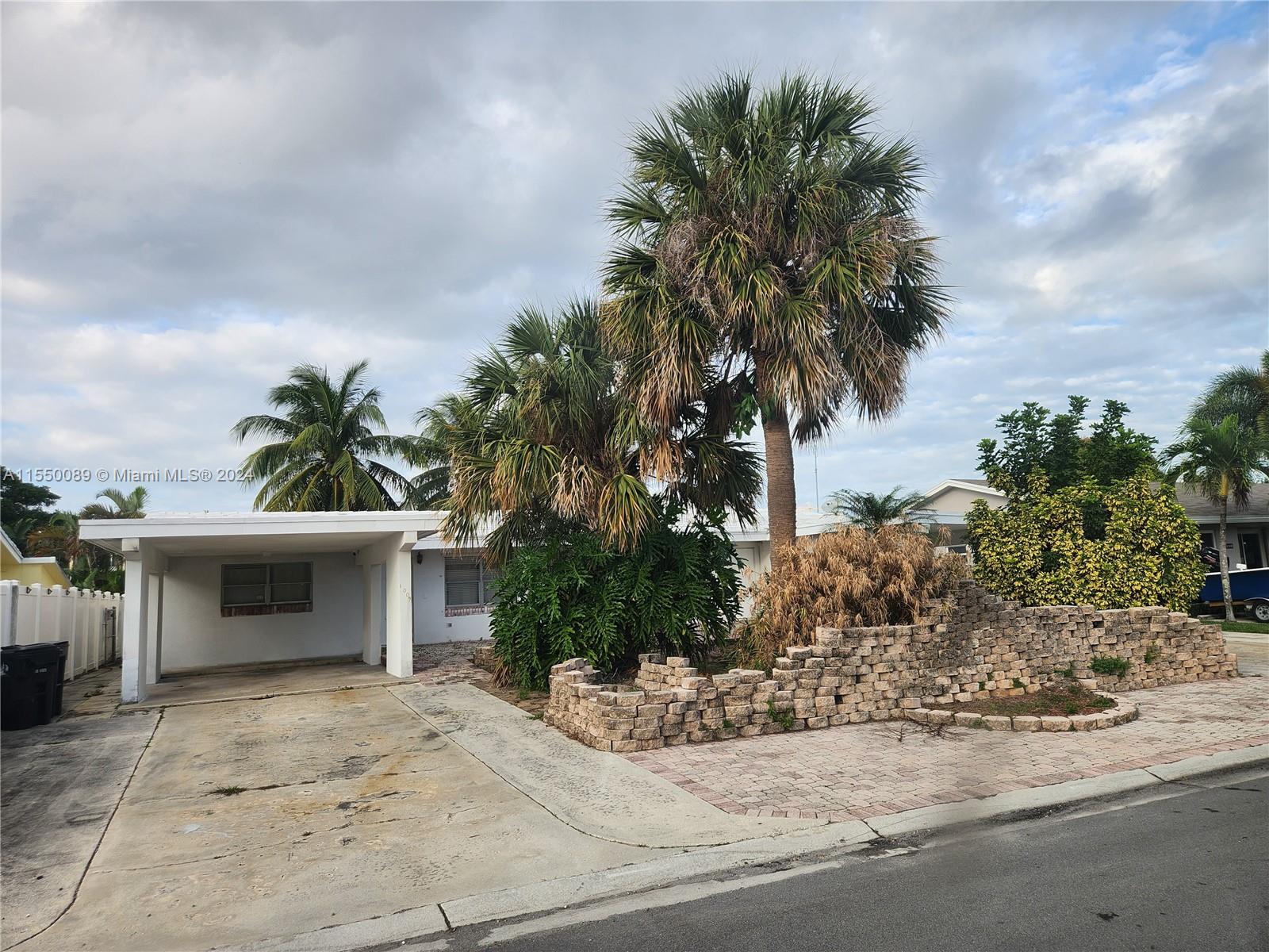 Rental Property at 10071009 Citrus Isle, Fort Lauderdale, Broward County, Florida -  - $1,200,000 MO.