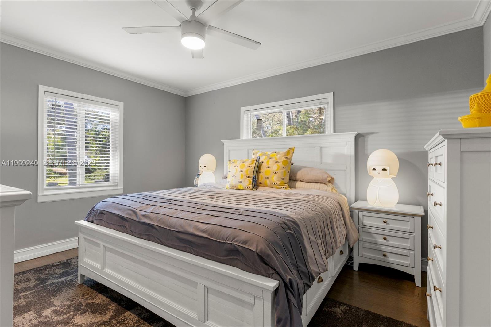 ODELL MANORS - Residential