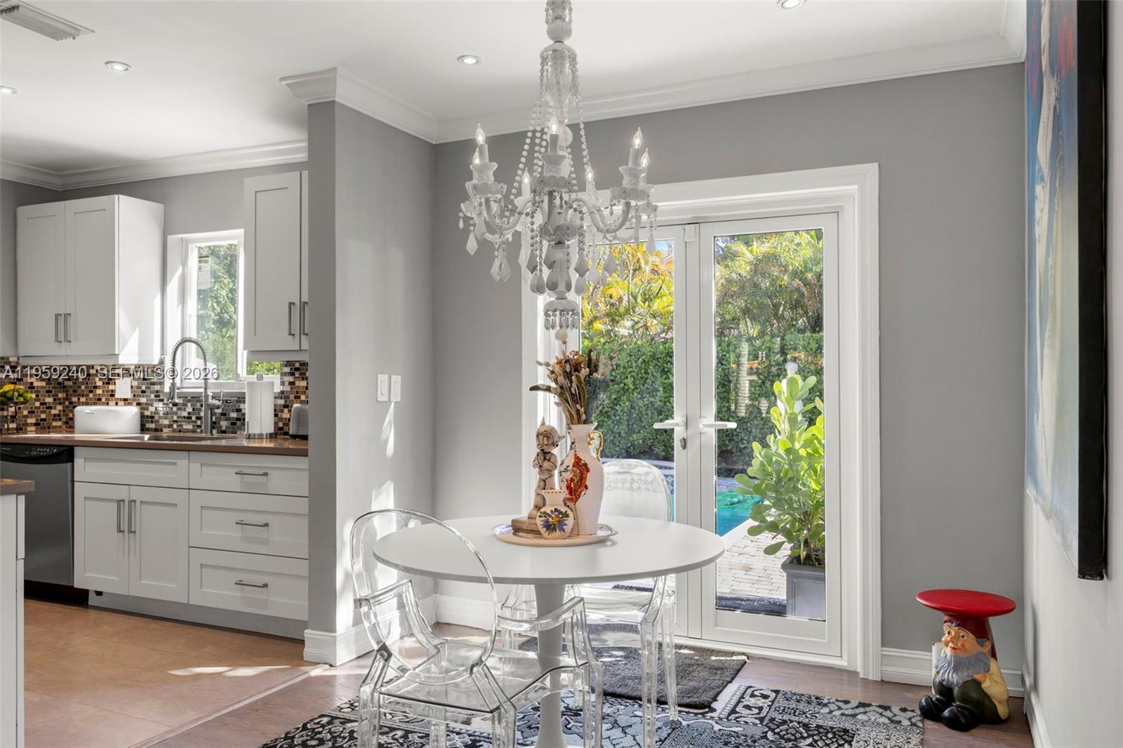 ODELL MANORS - Residential