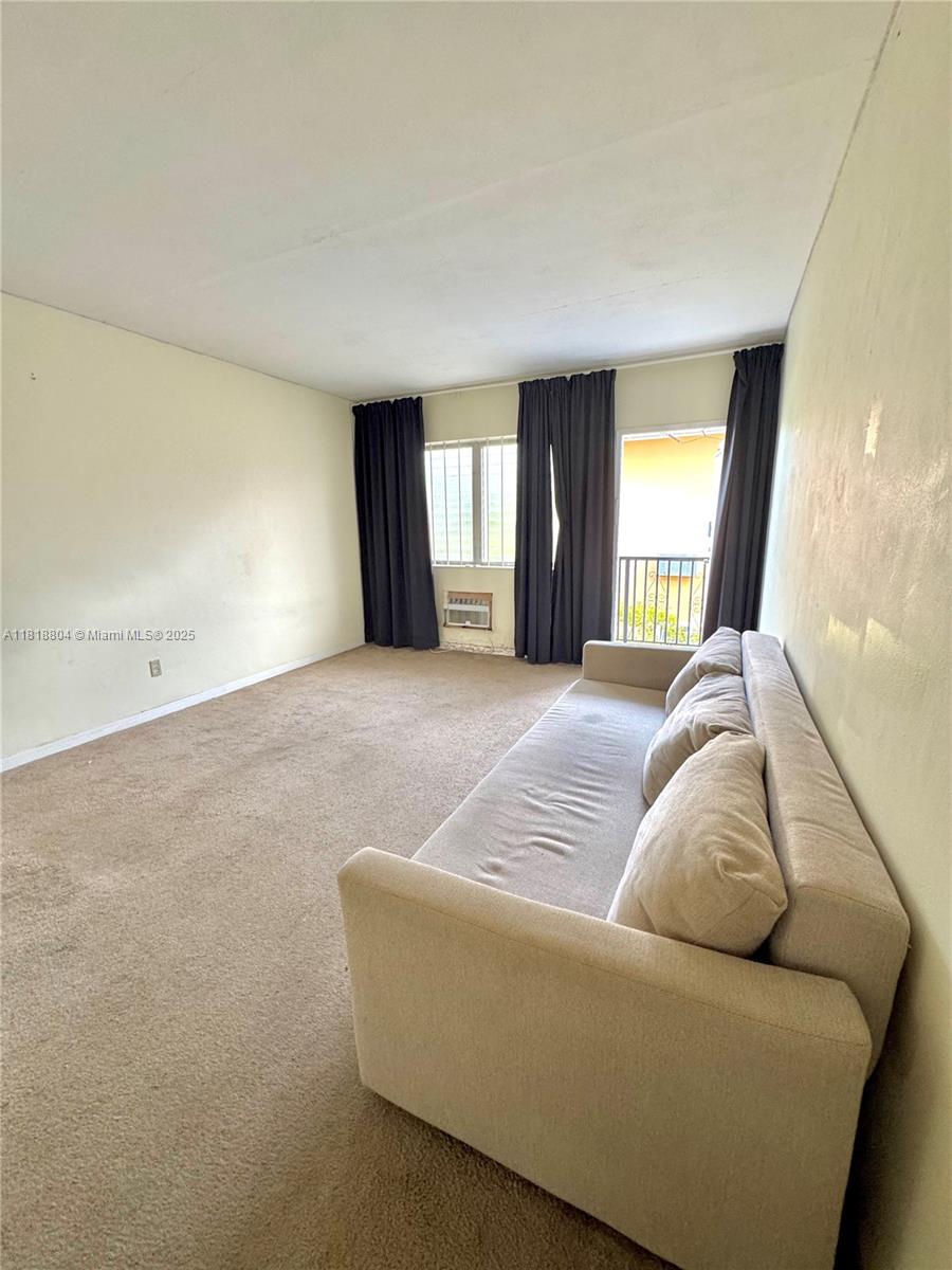 8132 Harding Ave 11, Miami Beach, Miami-Dade County, Florida - 1 Bathrooms - 