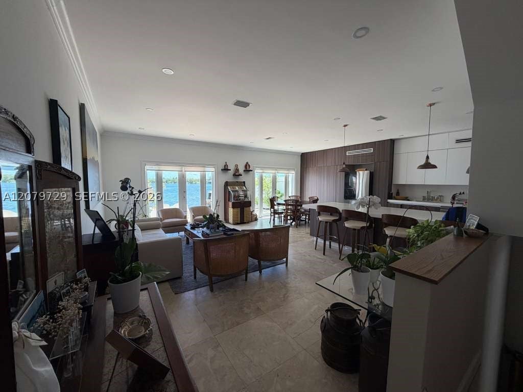8031 NE Bayshore Ct 8031