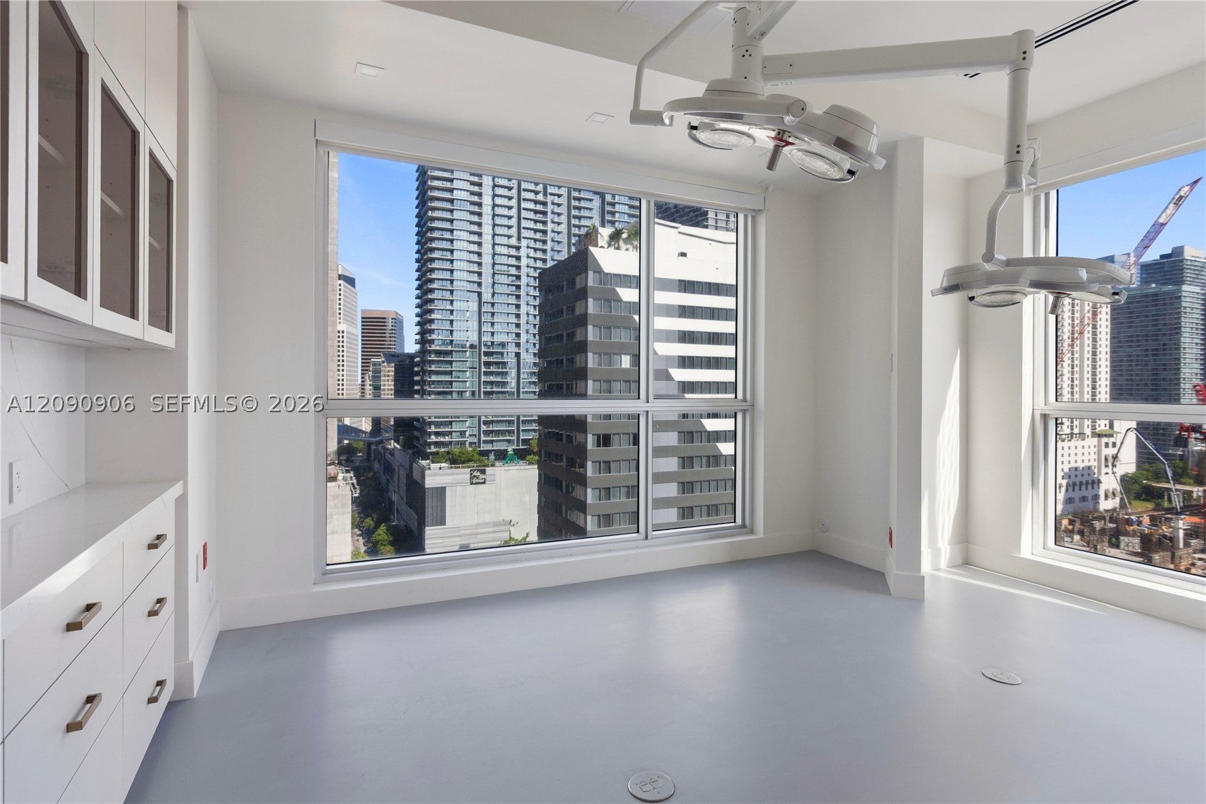175 SW 7th St 1710
