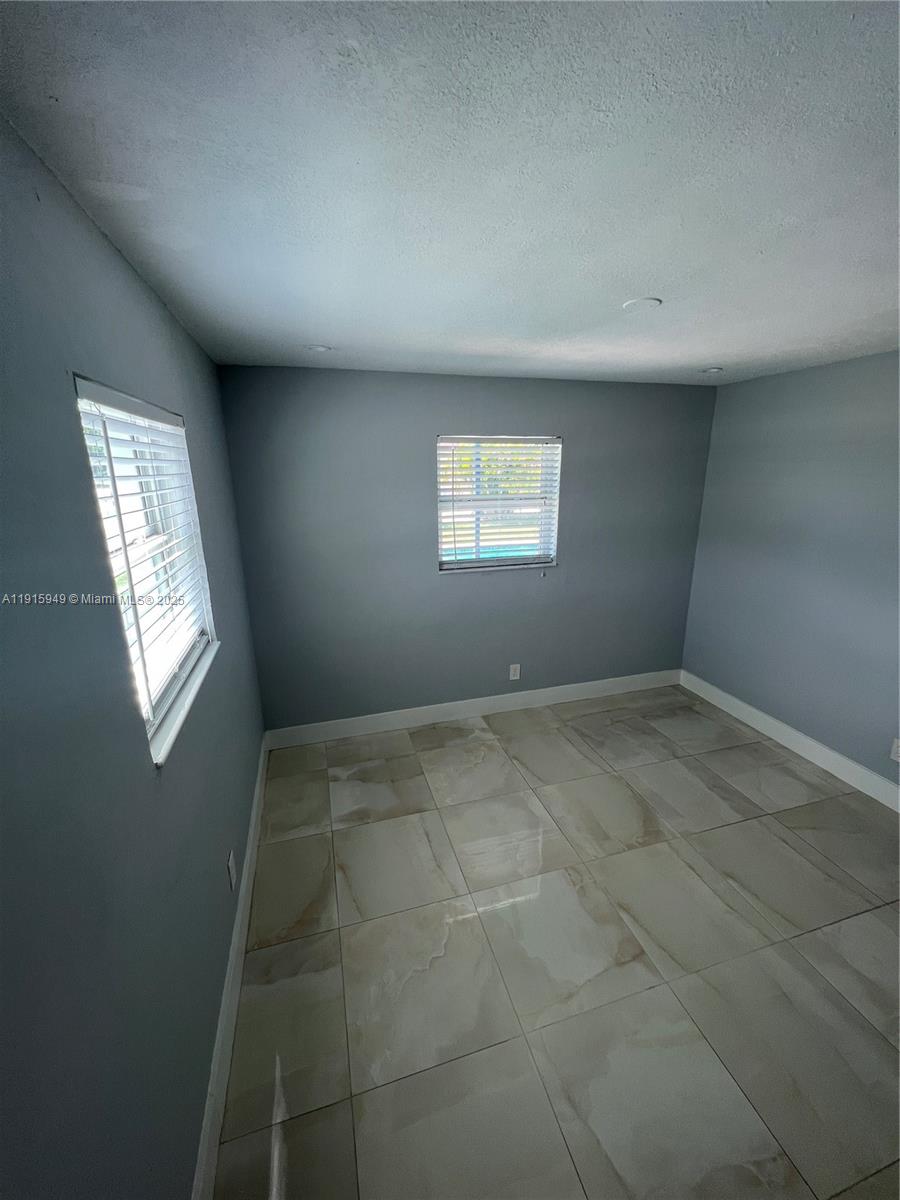 TROPICAL HIGHLANDS 2ND AD - Residential