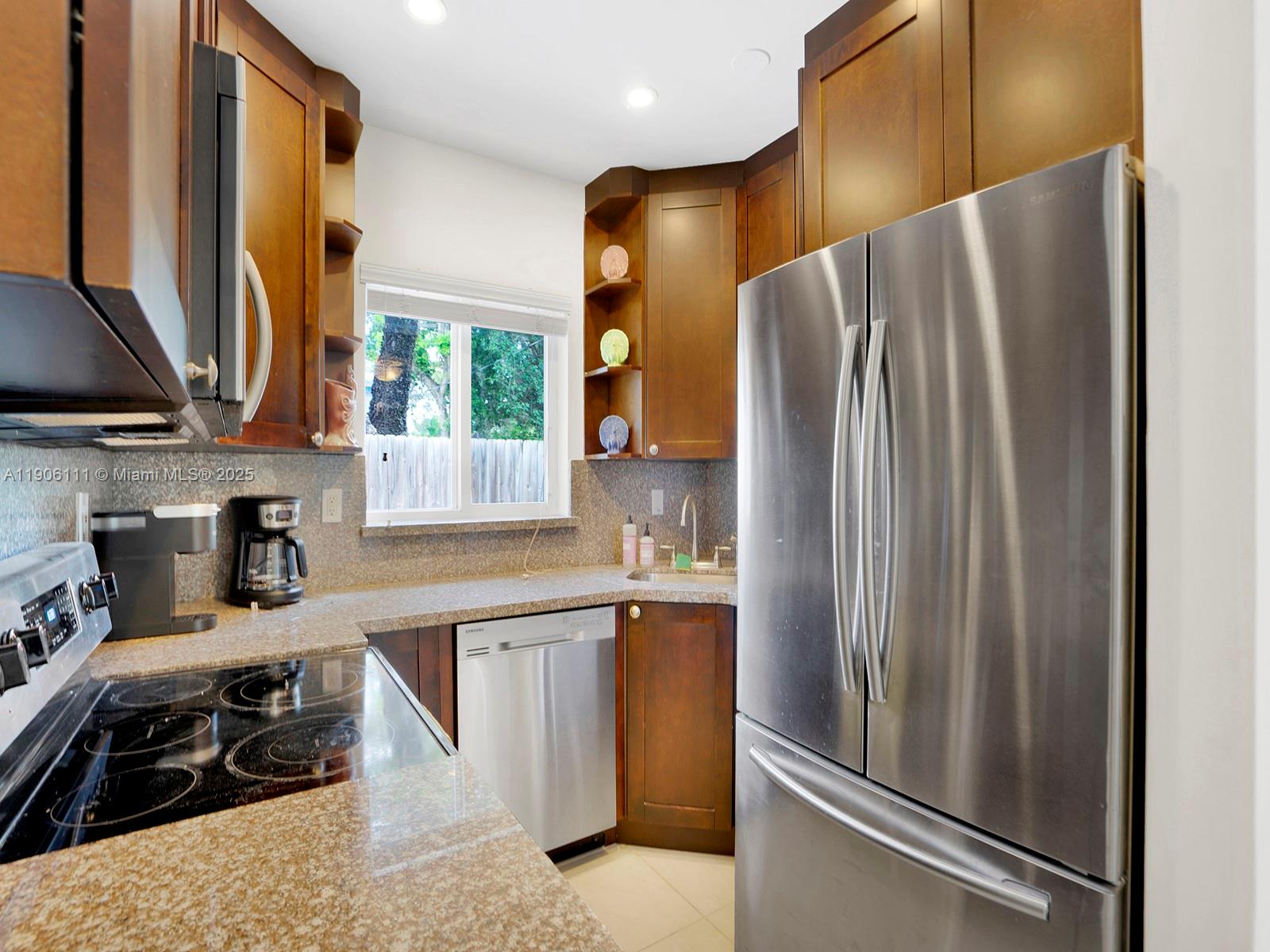 FROW HOMESTEAD - Residential Lease