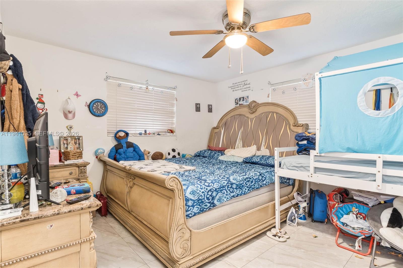 STEPHEN MANOR - Residential