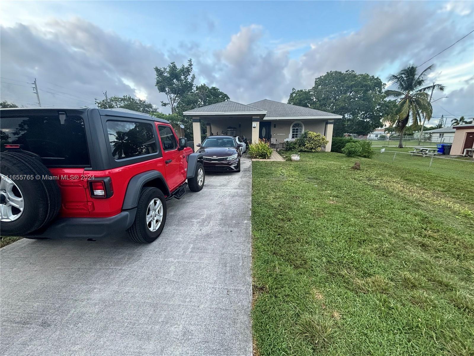 Property for Sale at 2239 Atlanta St, Hollywood, Broward County, Florida - Bedrooms: 3 
Bathrooms: 2  - $469,000
