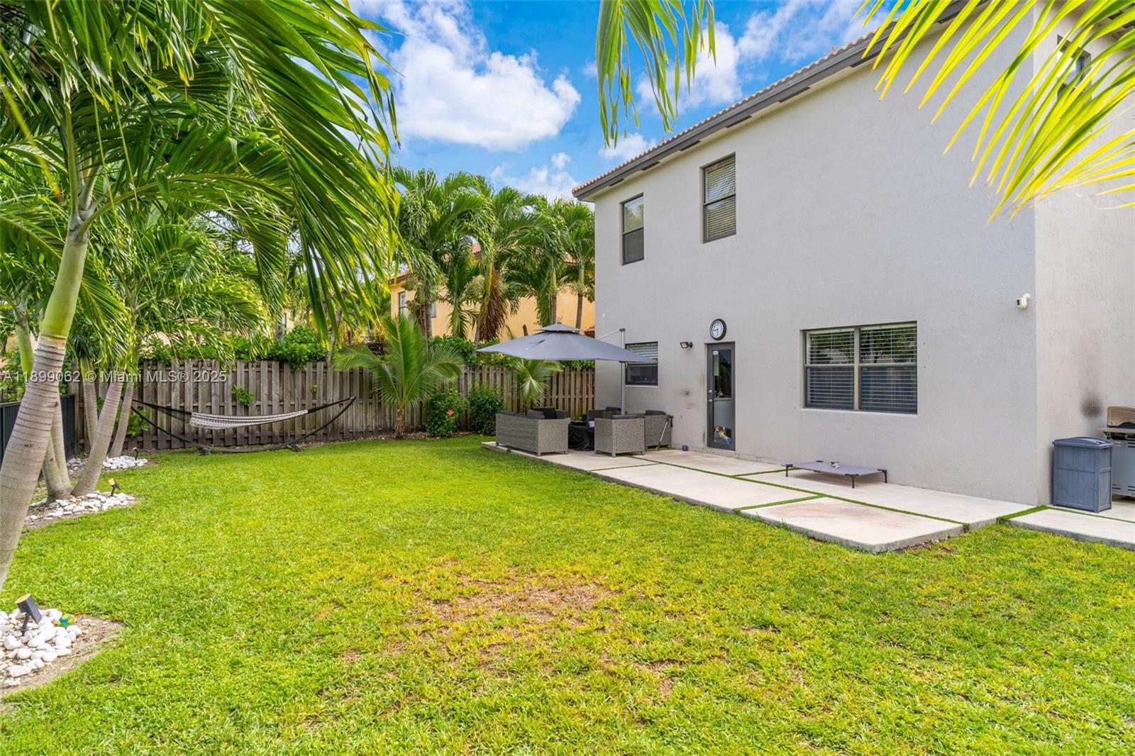 SILVER PALM EAST SEC ONE - Residential