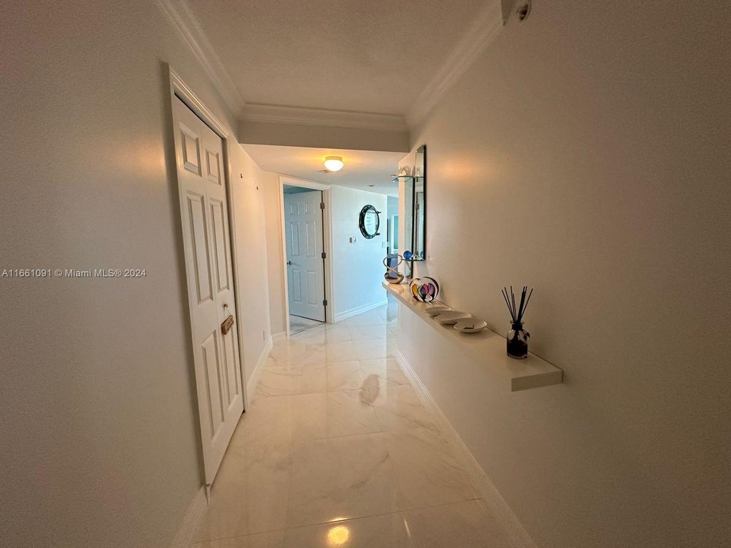 Photo of 3000 N Ocean Dr #41F, Riviera Beach, FL 33404 (MLS # A11661091)