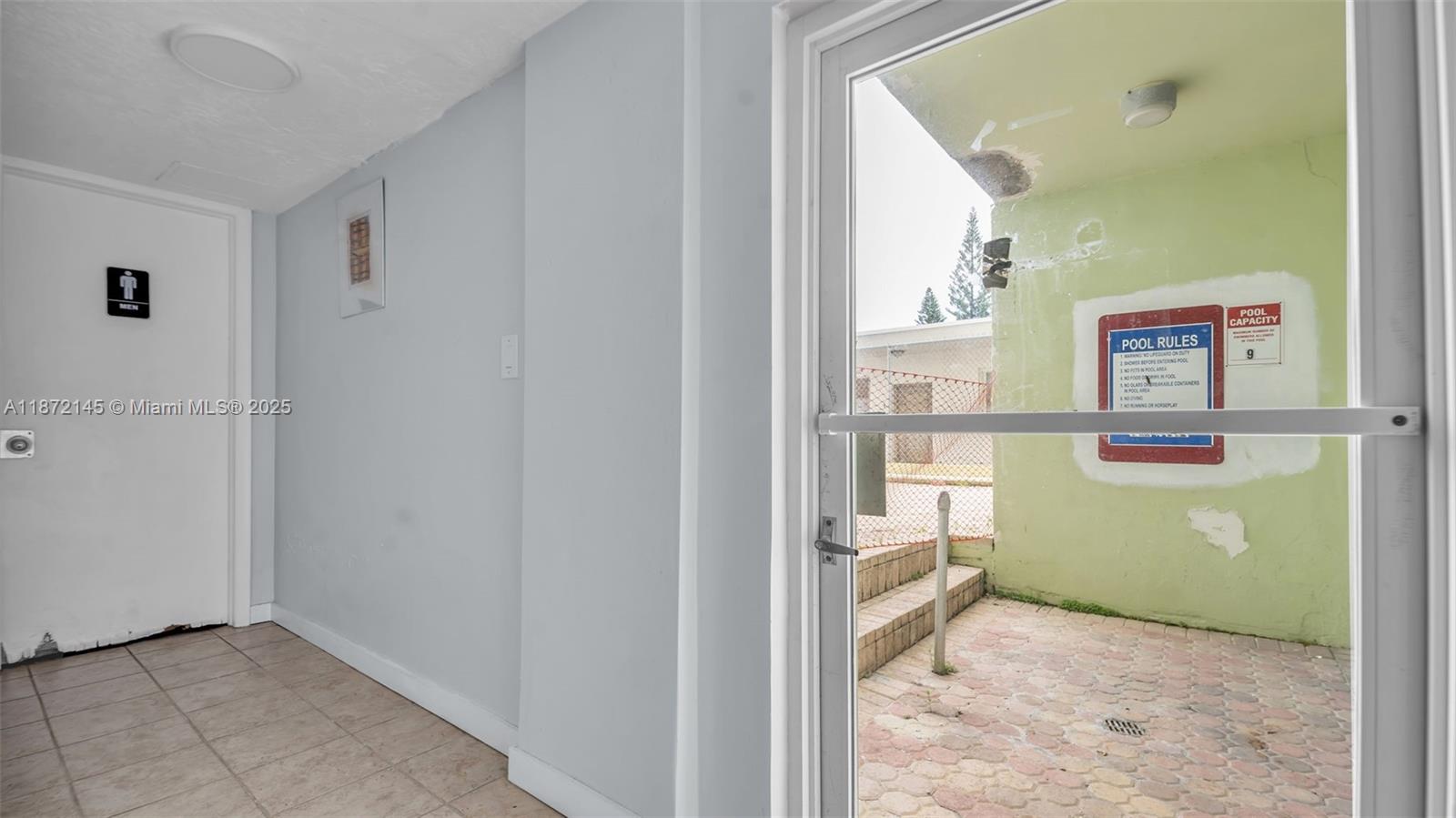 DOMINO ONE CONDO - Residential