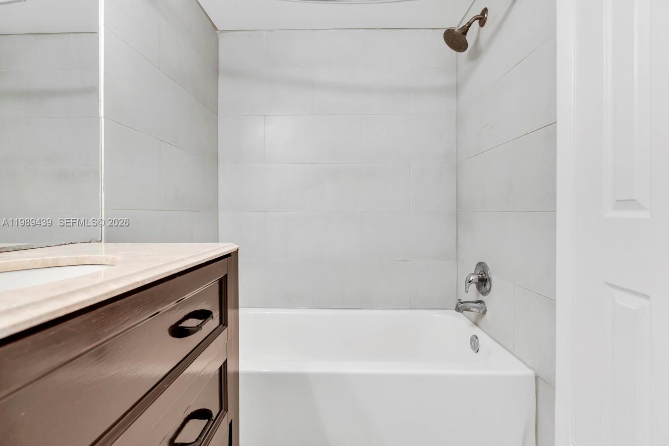 COMMODORE PLAZA CONDO - Residential