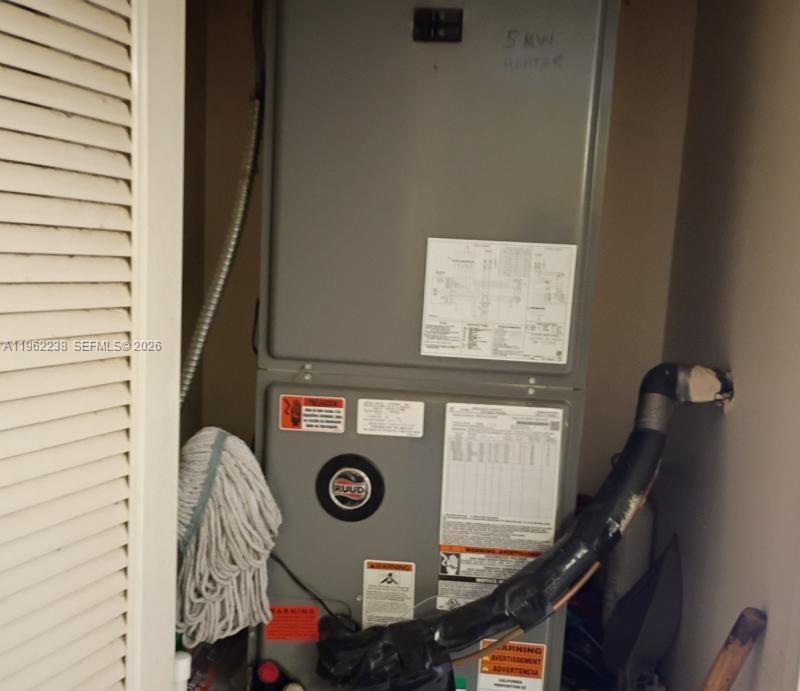 PALM CLUB WEST VILLAGE 1 - Residential