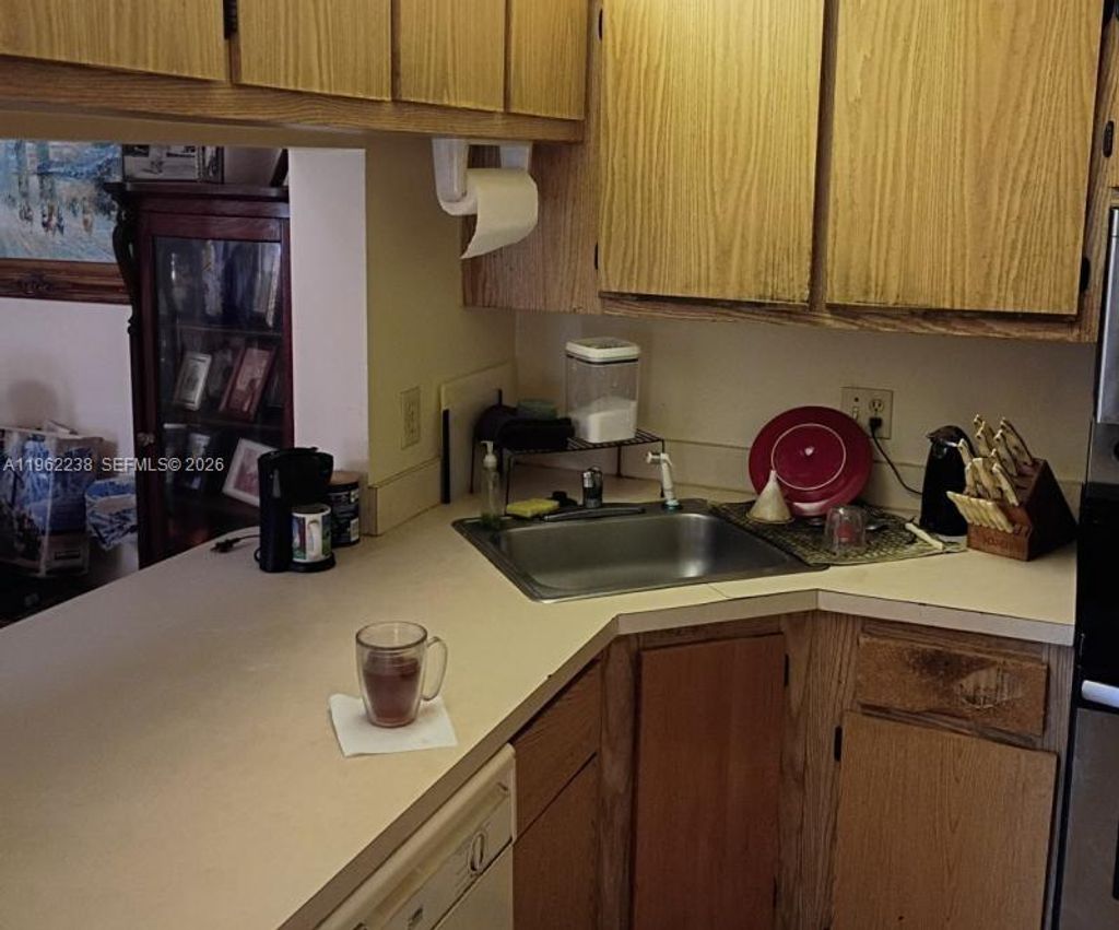 Photo of 3636 Alder Dr #D3, West Palm Beach, FL 33417 (MLS # A11962238)