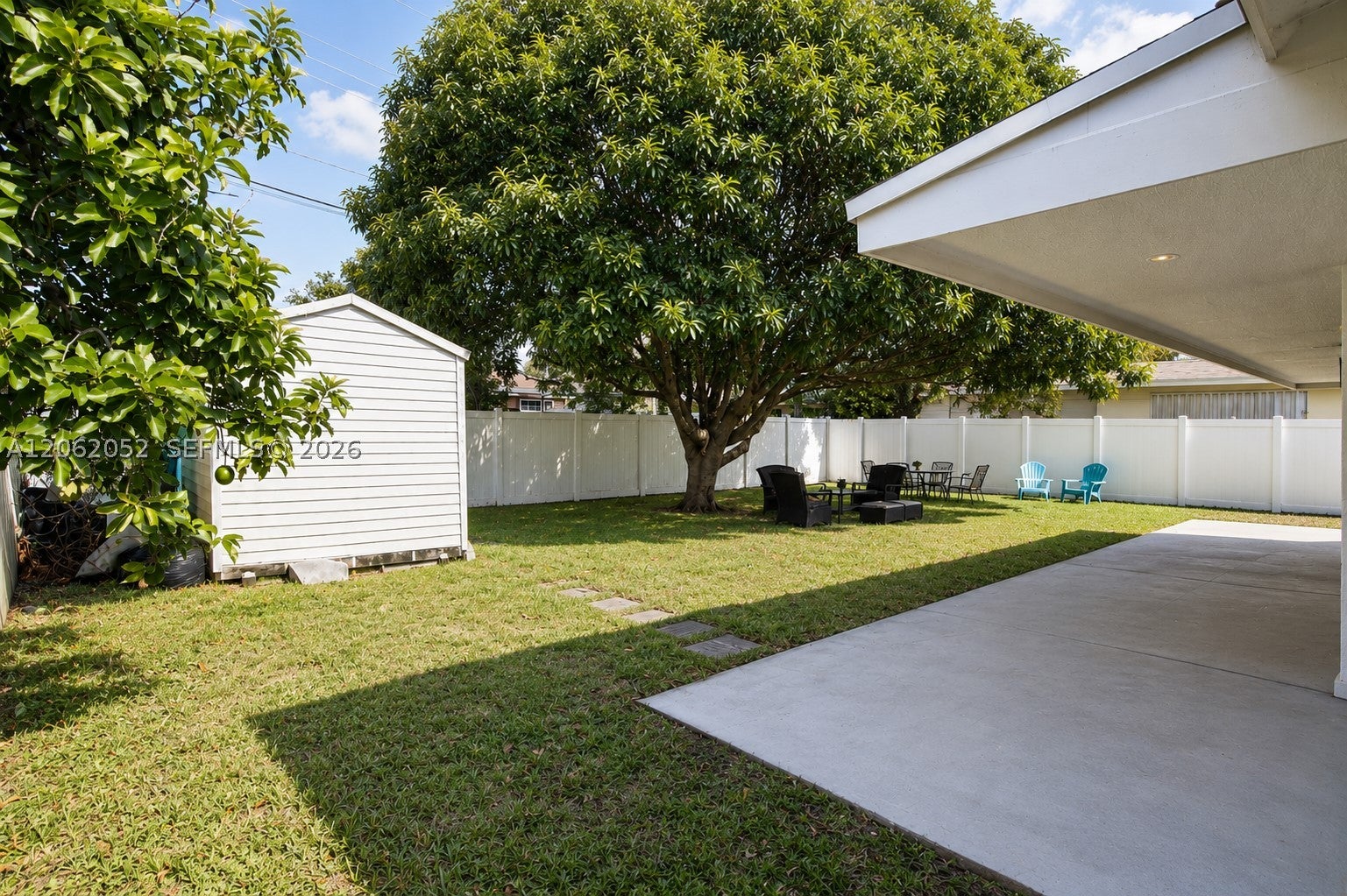 2430 Sabal Palm Dr