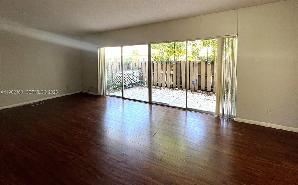 Photo of 8249 NW 8th Pl #4, Plantation, FL 33324 (MLS # A11982360)