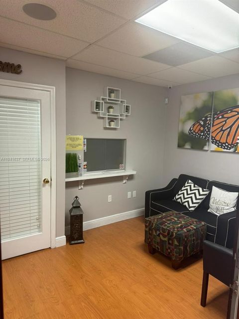 7100 SW 99th Ave 201 Miami FL 33173