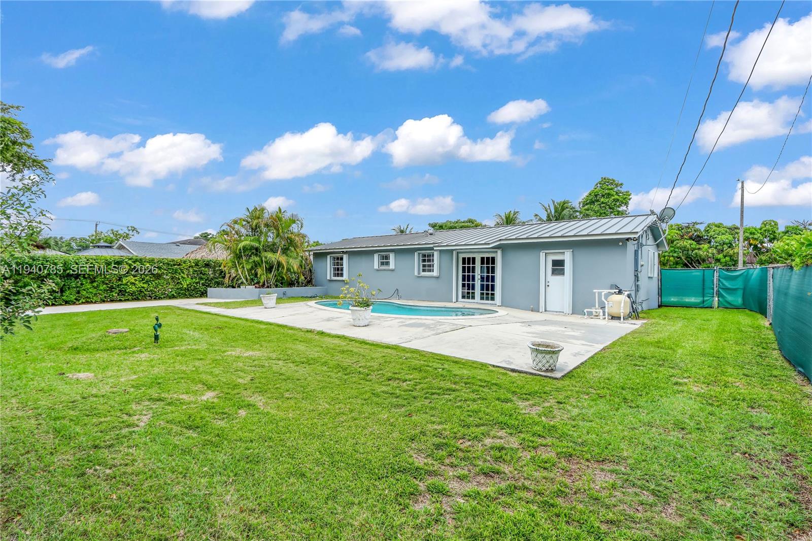 WESTWOOD ESTS 3RD ADDN - Residential Lease