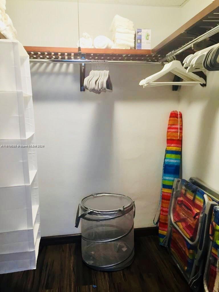 TIDES ON HOLLYWOOD BEACH - Residential