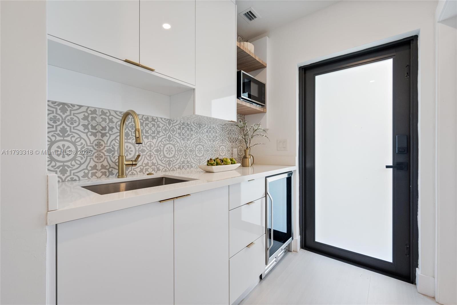 PARKWAY - Residential