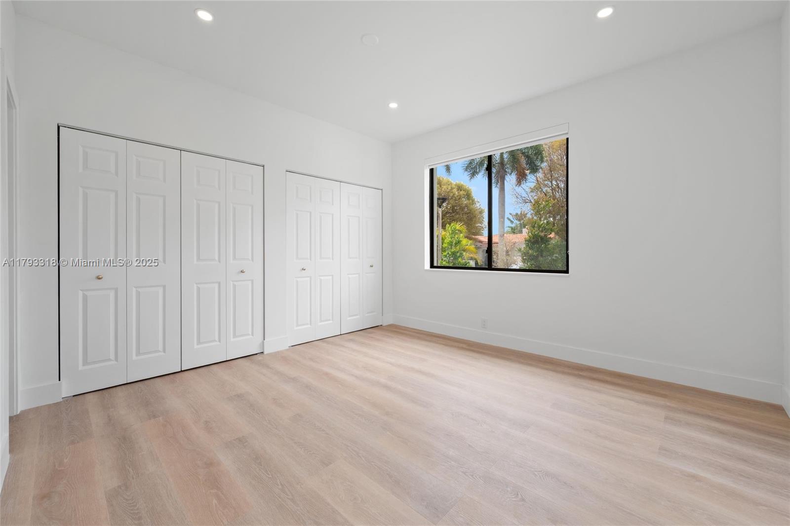 PARKWAY - Residential