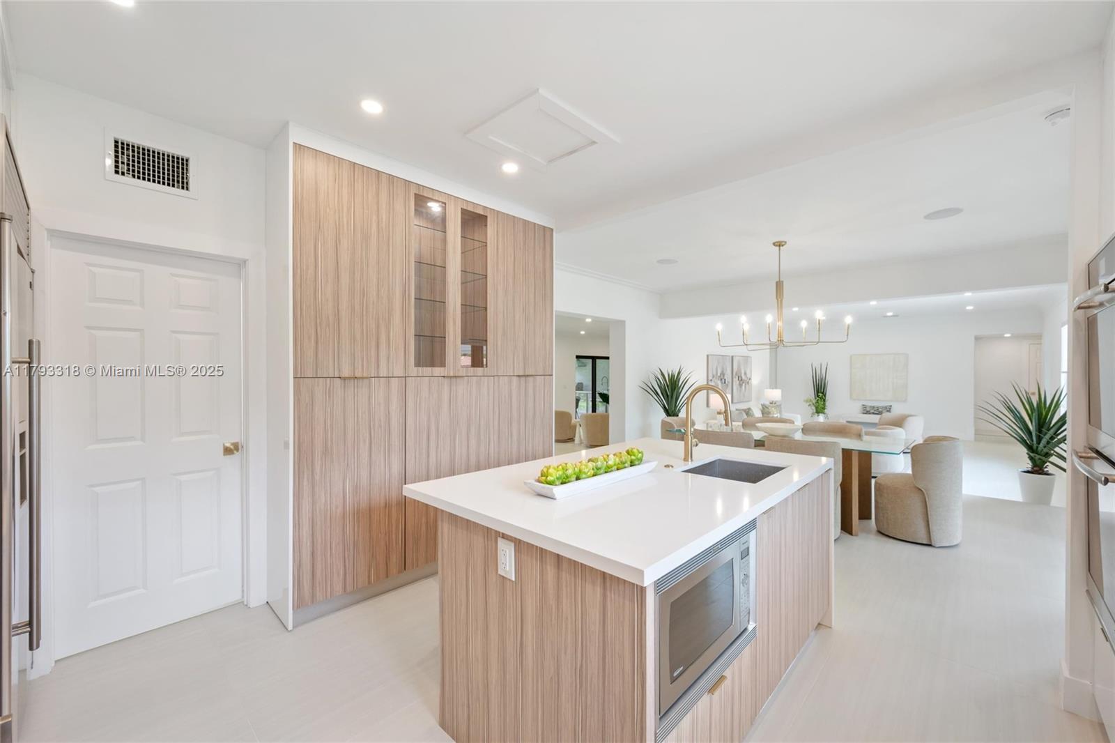 PARKWAY - Residential