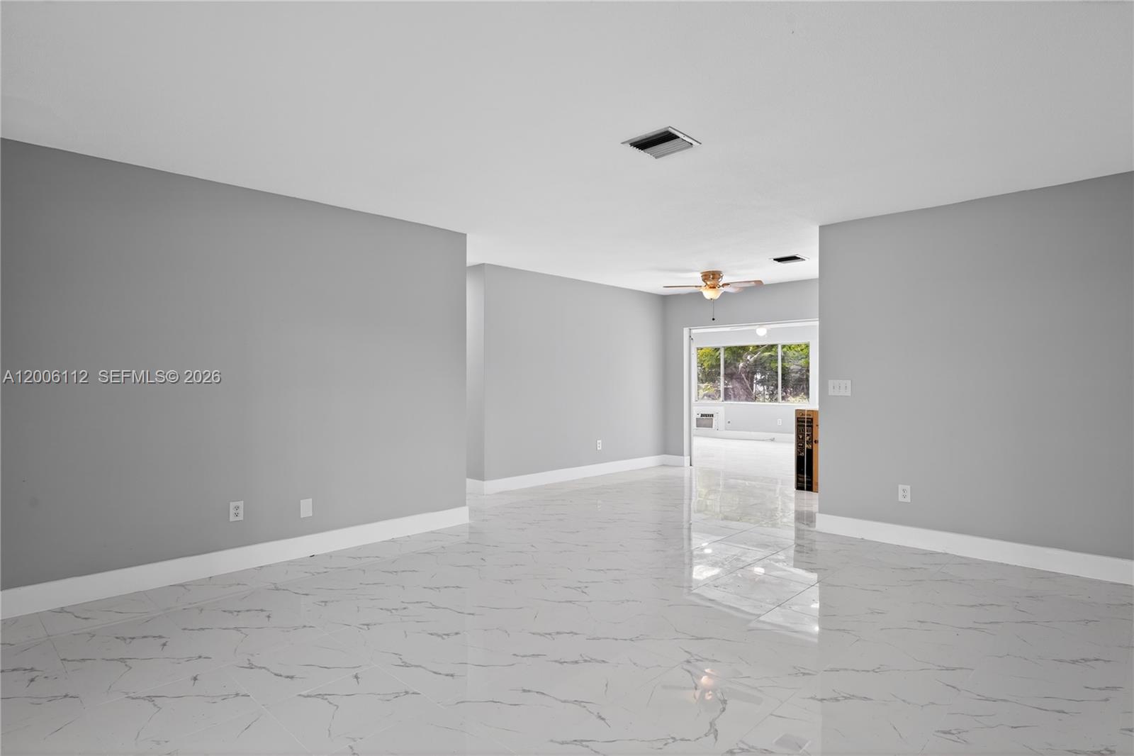 PT LaBELLE UNIT 4 - Residential