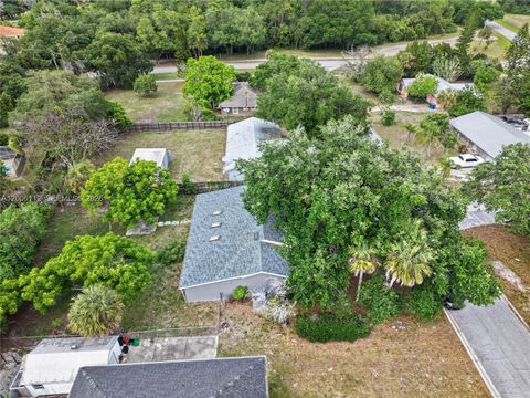 Tiny photo for 4030 School Cir, La Belle, FL 33935 (MLS # A12006112)