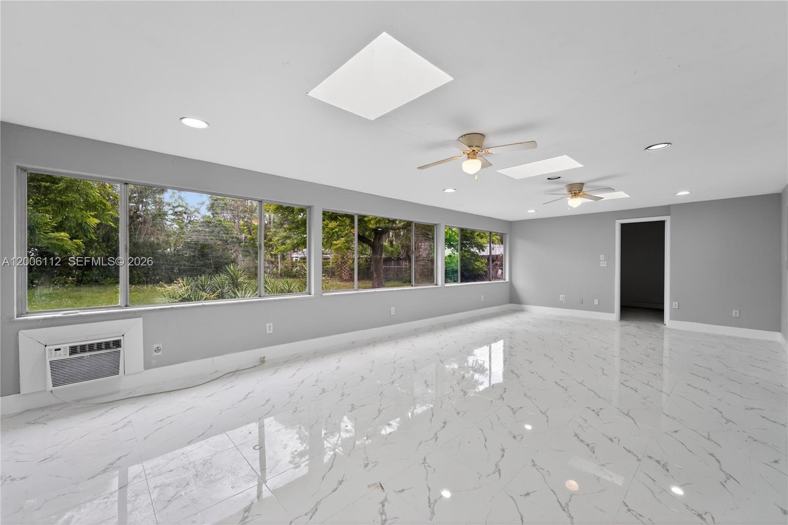 PT LaBELLE UNIT 4 - Residential