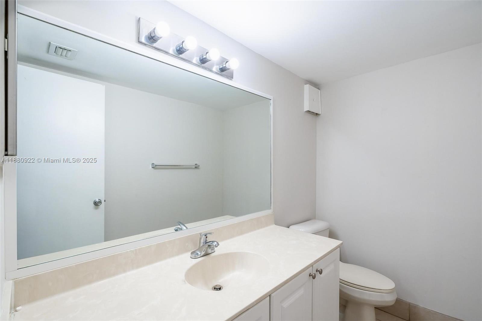 BELASERA AT PINE ISLAND C - Residential