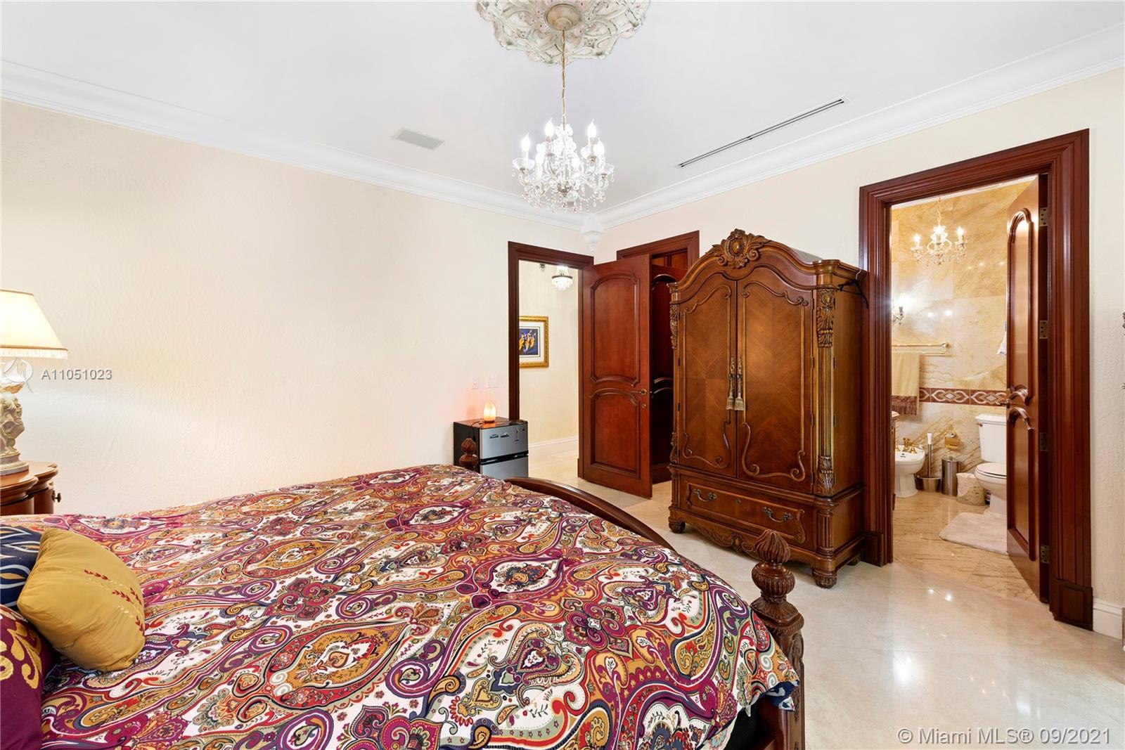 AMD PL OF JOURNEYS END - Residential