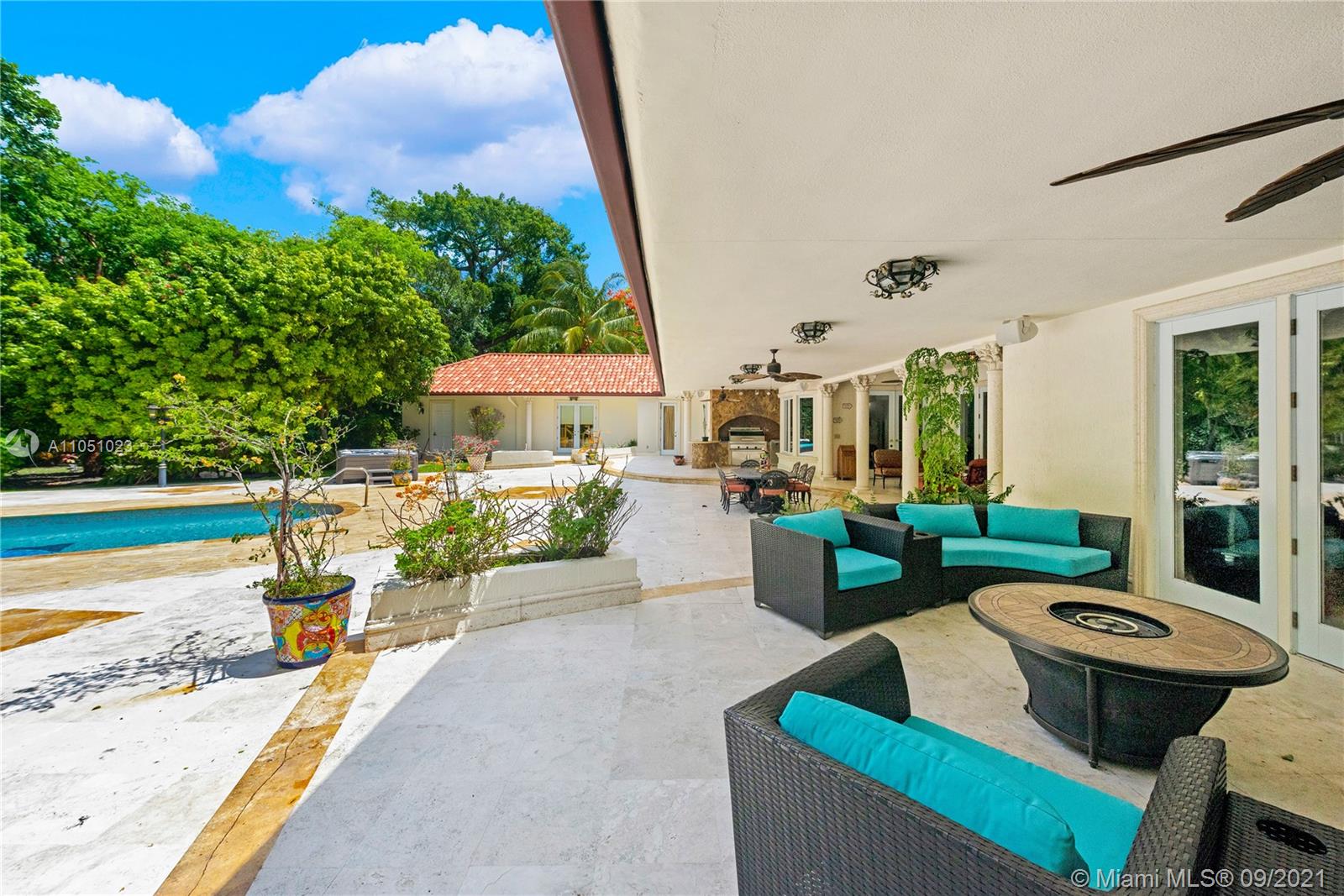 AMD PL OF JOURNEYS END - Residential