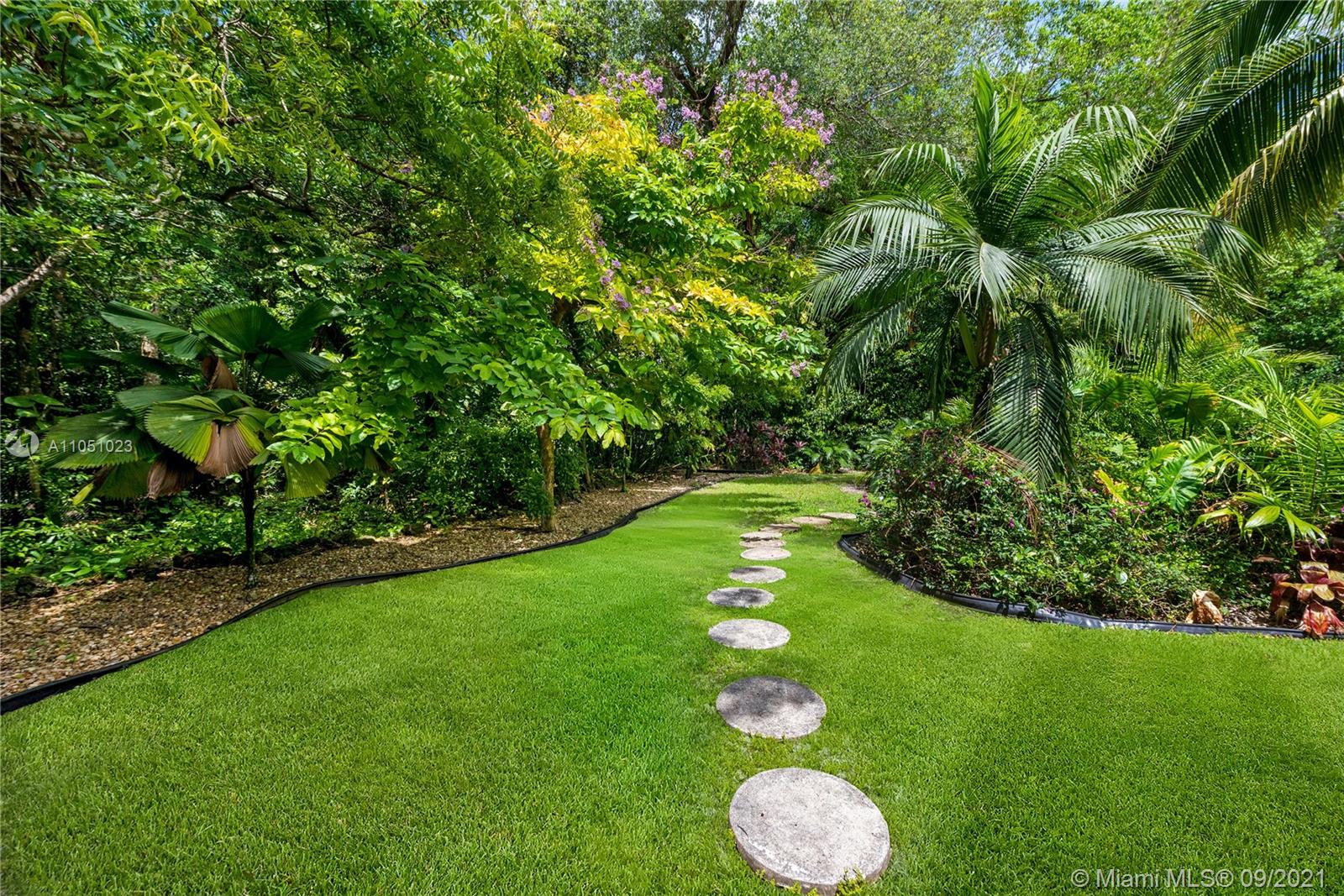 AMD PL OF JOURNEYS END - Residential