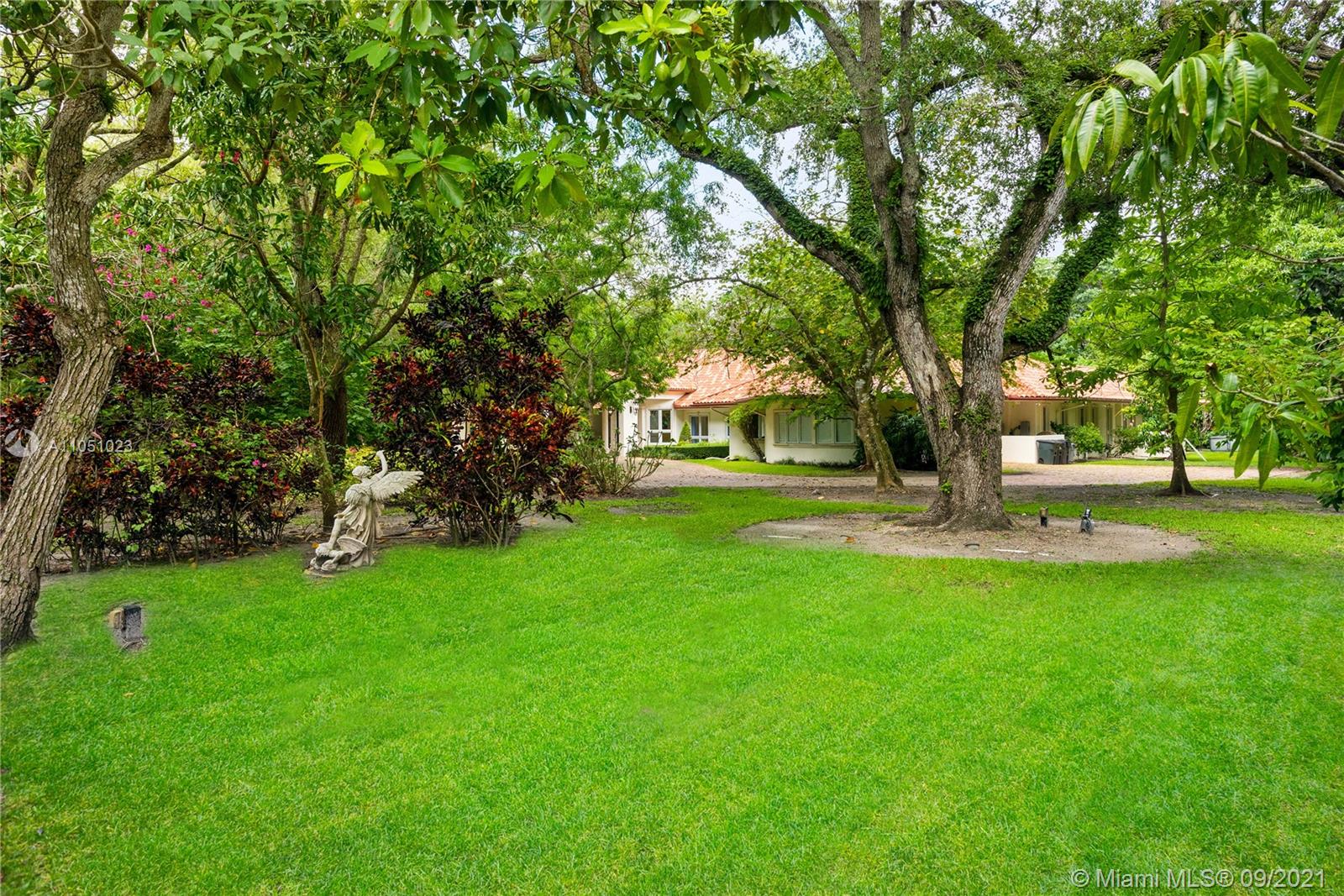 AMD PL OF JOURNEYS END - Residential