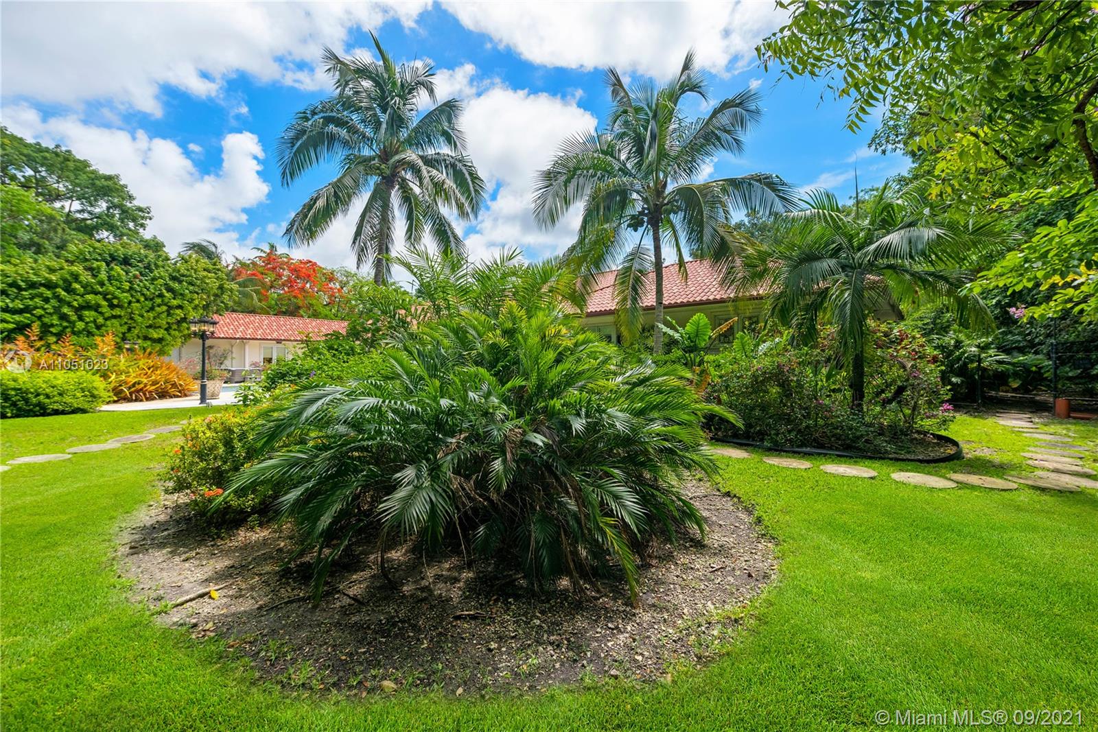 AMD PL OF JOURNEYS END - Residential