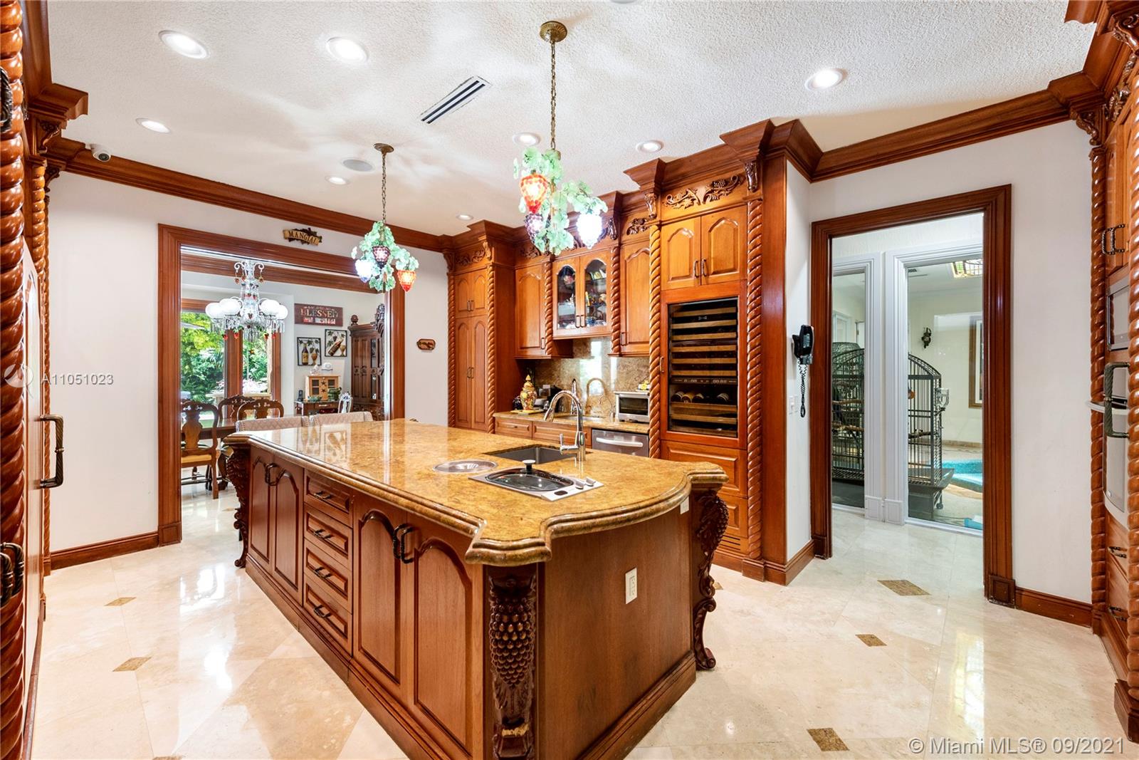 AMD PL OF JOURNEYS END - Residential