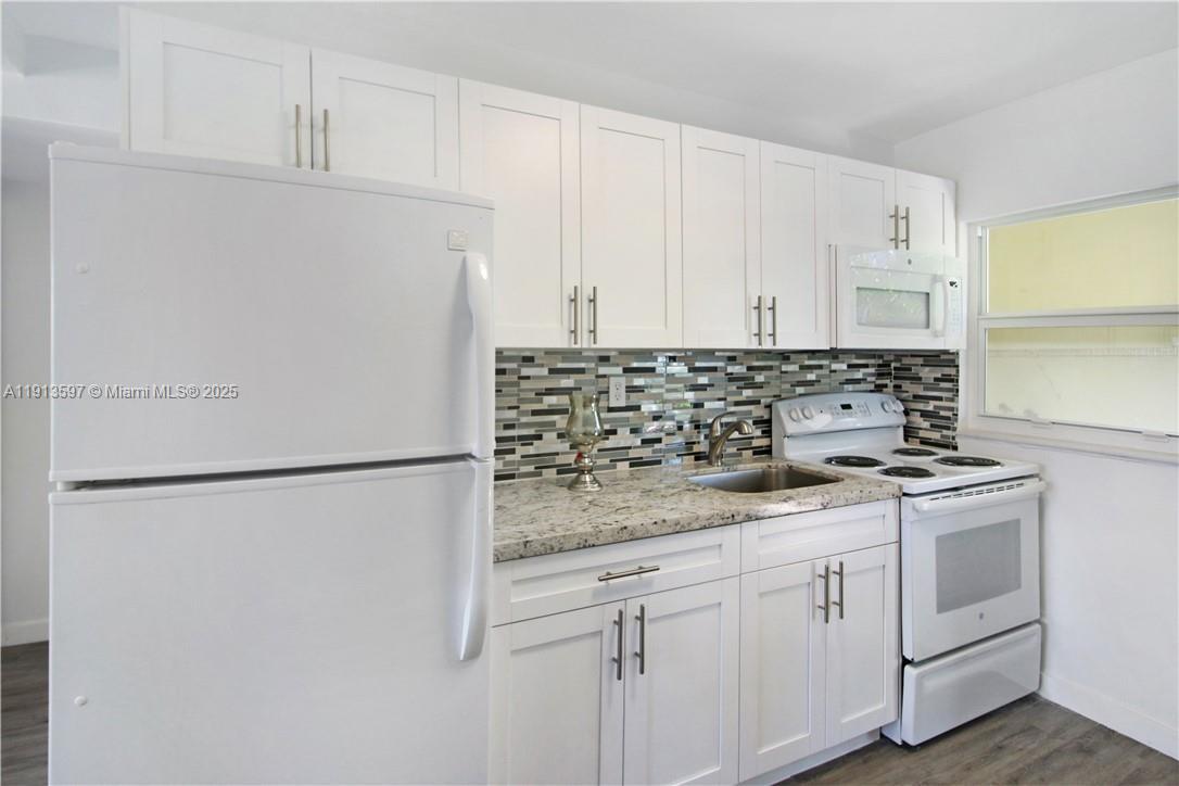 HOOSIER HEIGHTS - Residential Lease