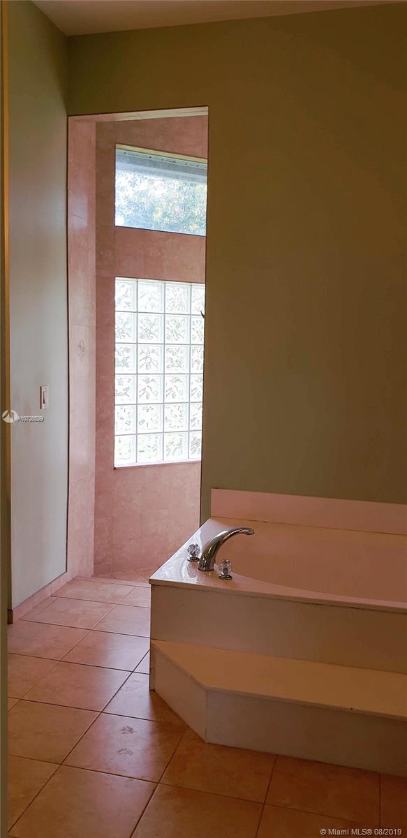 Acreage - Residential Lease