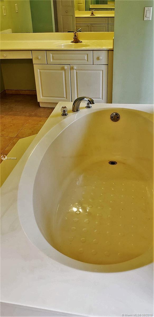 Acreage - Residential Lease