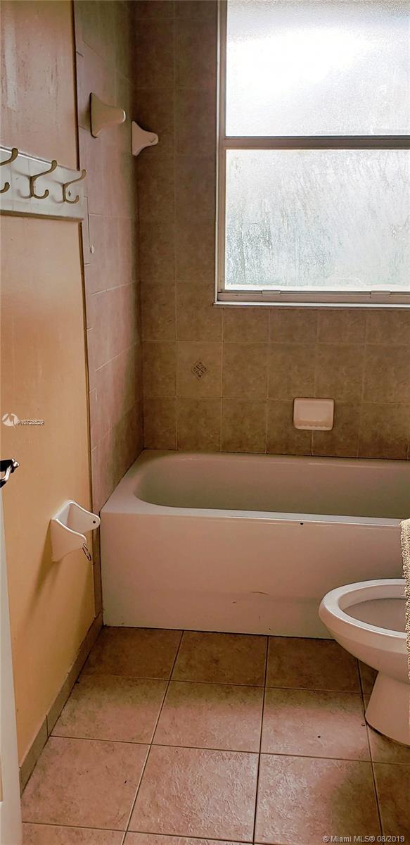 Acreage - Residential Lease