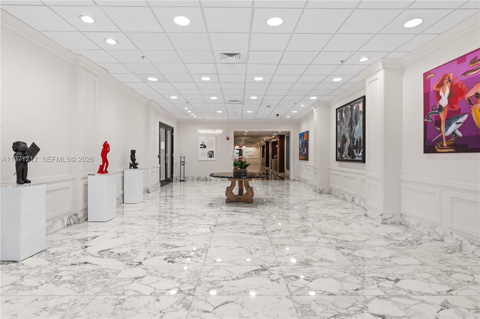 5600 CONDO - Residential