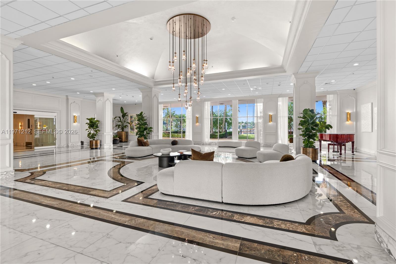 5600 Collins Ave 16Y