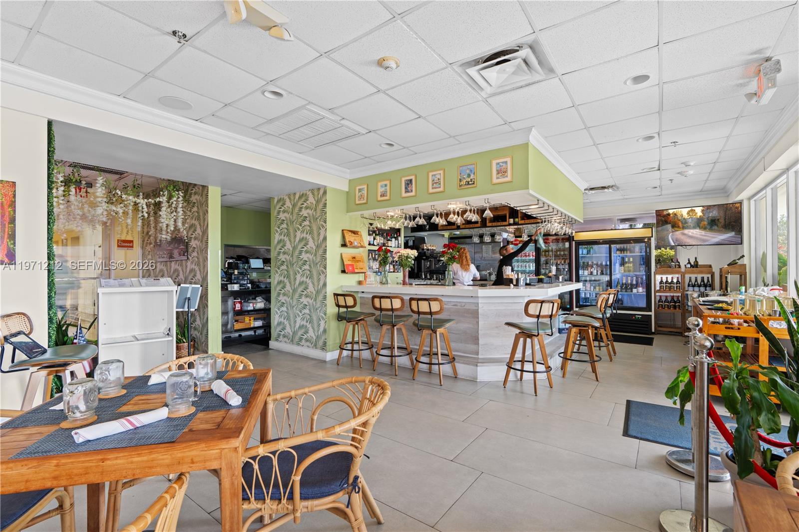 5600 CONDO - Residential