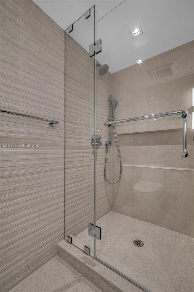SPIAGGIA OCEAN CONDO - Residential